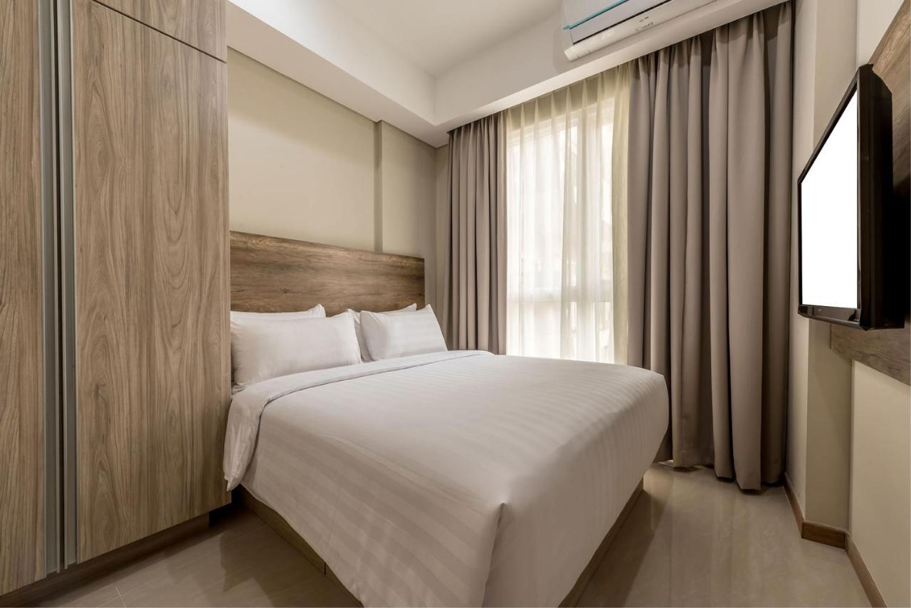 Grande Valore Hotel Cikarang Exterior photo